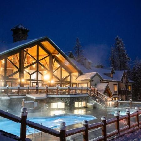 Lizard Creek Lodge ファーニー エクステリア 写真