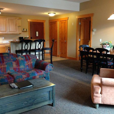 Lizard Creek Lodge ファーニー エクステリア 写真