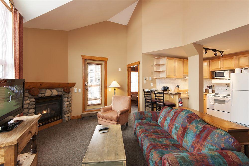 Lizard Creek Lodge ファーニー エクステリア 写真