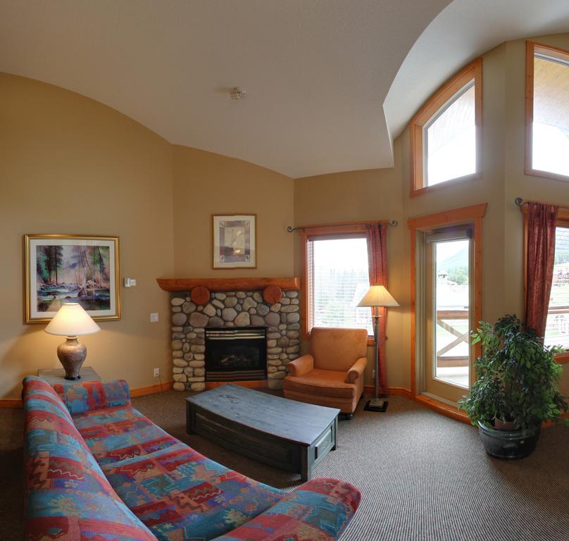 Lizard Creek Lodge ファーニー エクステリア 写真